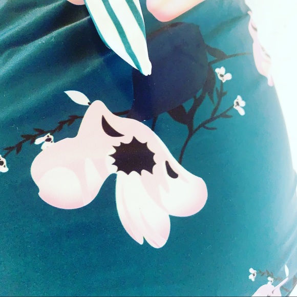 Molybell Womens One Piece Swimsuit Green Floral M - Picture 7 of 16